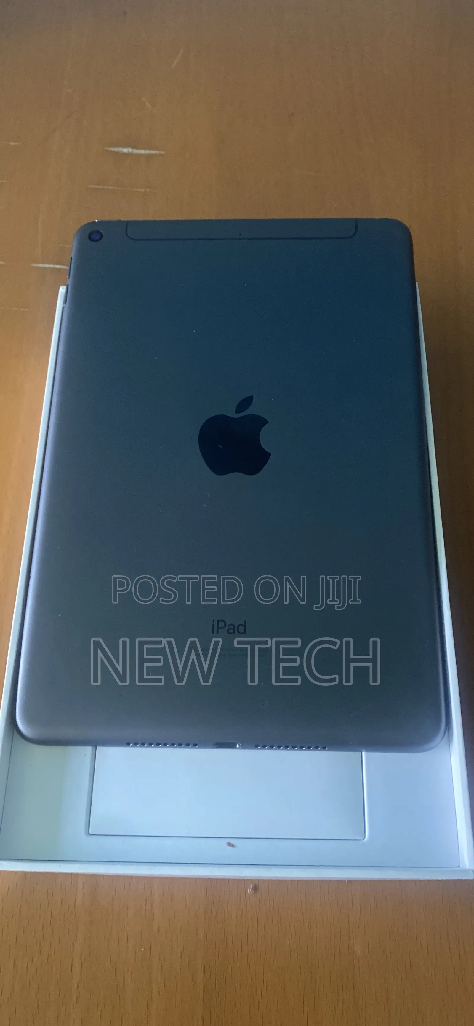 Apple iPad mini Wi-Fi + Cellular 64 GB Black