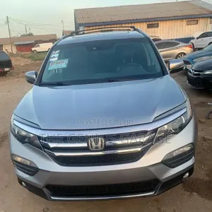 Honda Pilot Elite 4dr AWD (3.5L 6cyl 9A) 2016 Silver