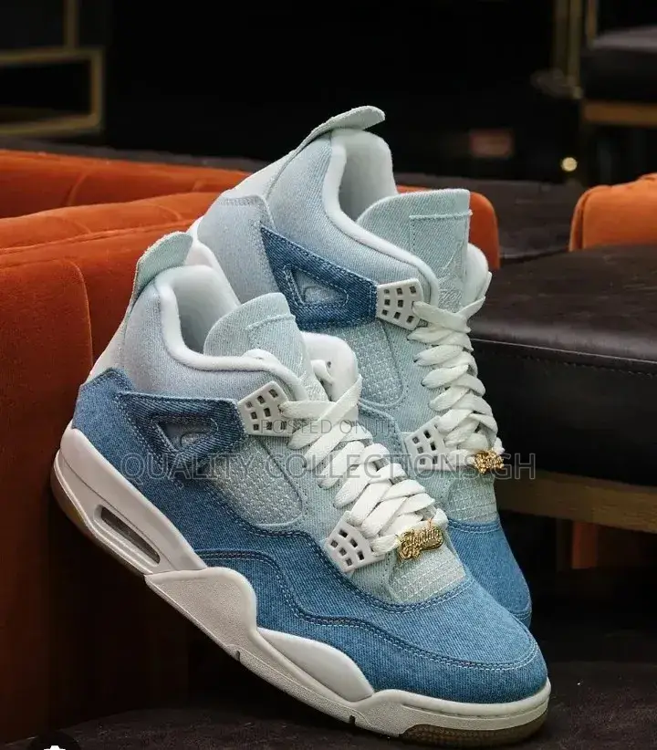 Jordan 4 Retro Tex Worn Out