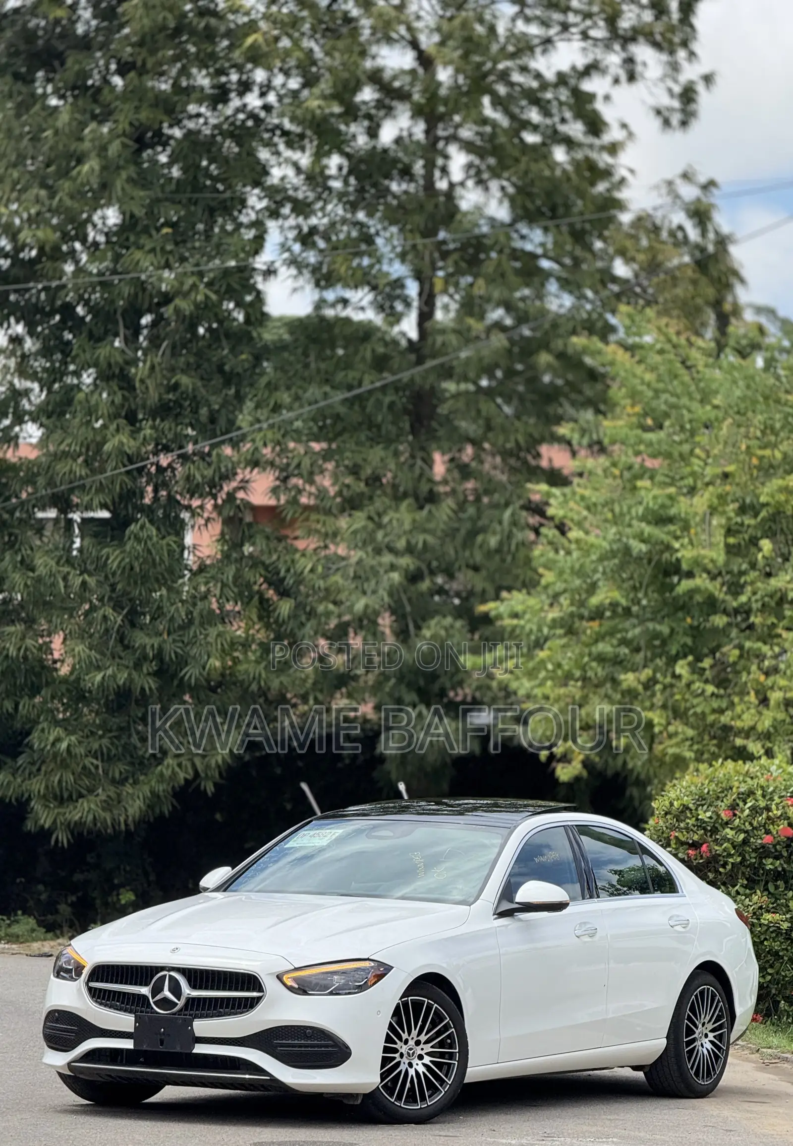 Mercedes-Benz C300 2024 White
