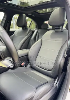 Mercedes-Benz C300 2024 White