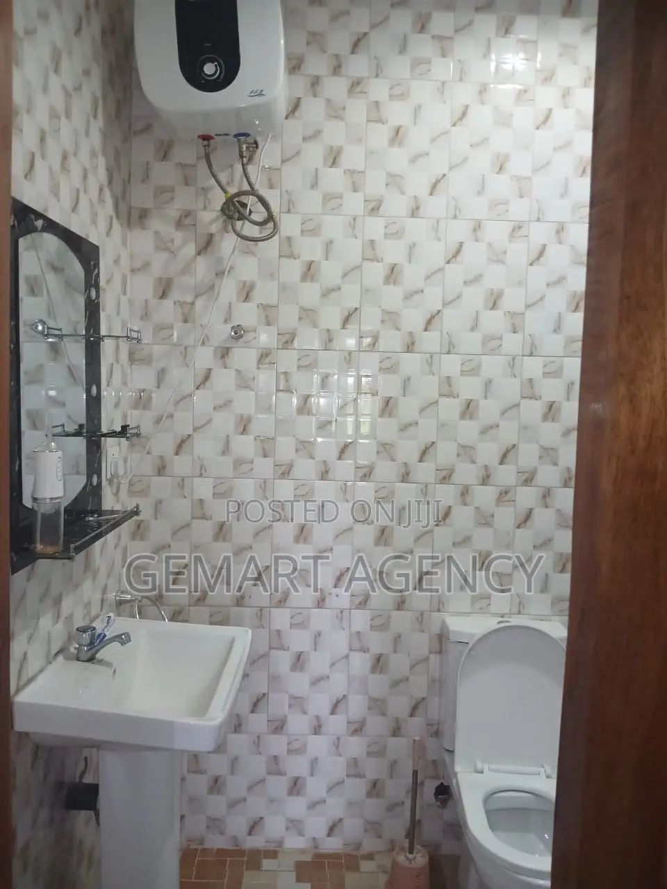 2bdrm Apartment in Taifa Arow Junction for rent