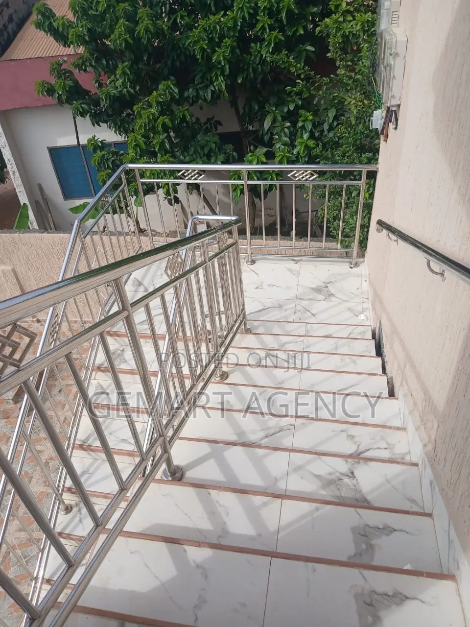 2bdrm Apartment in Taifa Arow Junction for rent