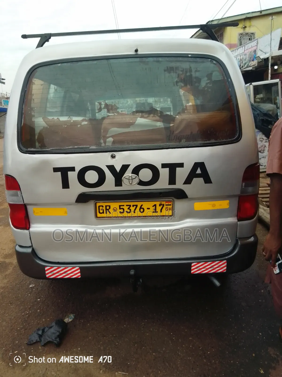 Toyota HiAce 2010 Silver