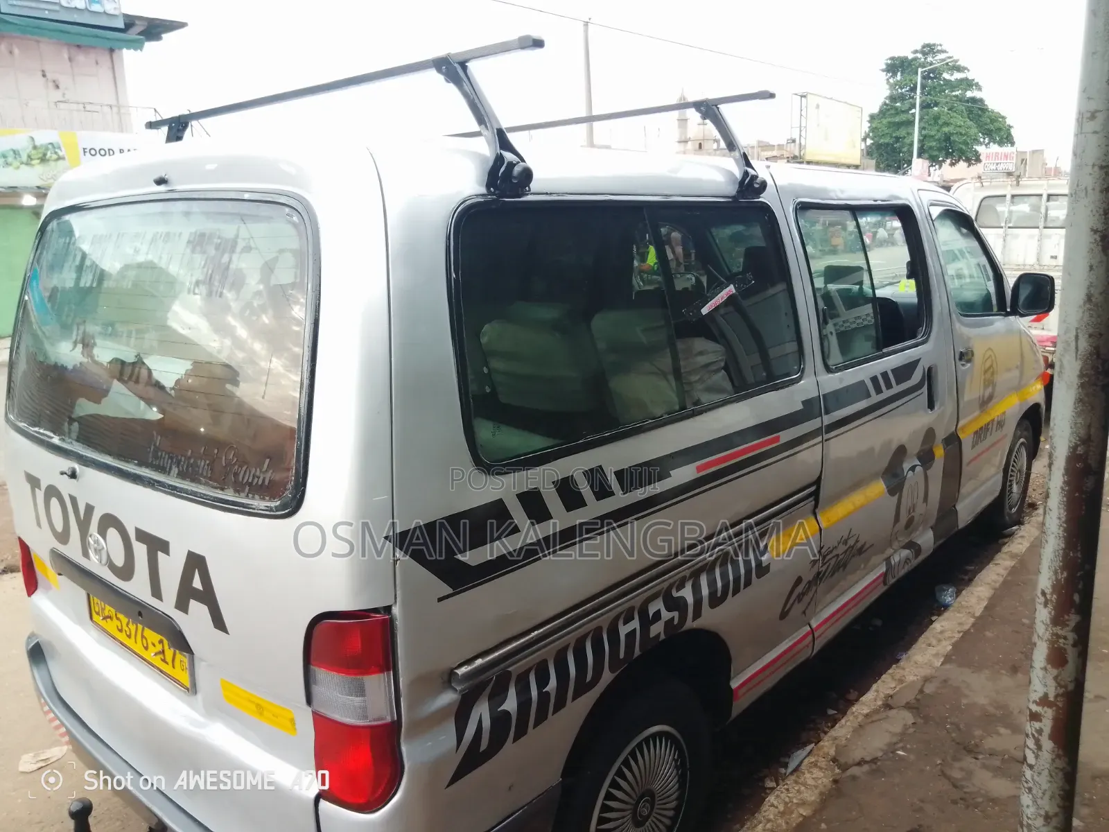 Toyota HiAce 2010 Silver