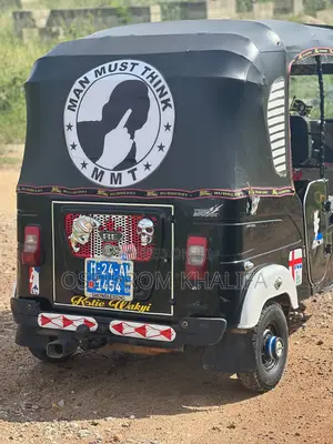 Bajaj RE 2024 Black