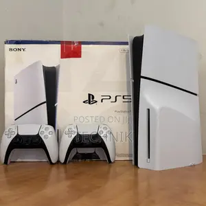 Playstation 5 Slim Standard With Two Controllers