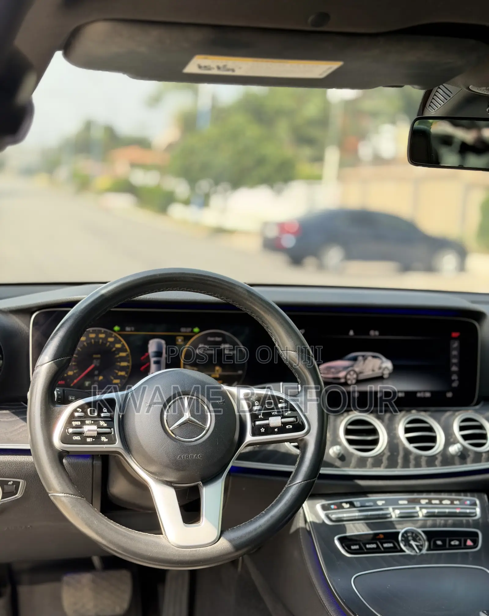 Mercedes-Benz E300 2019 White