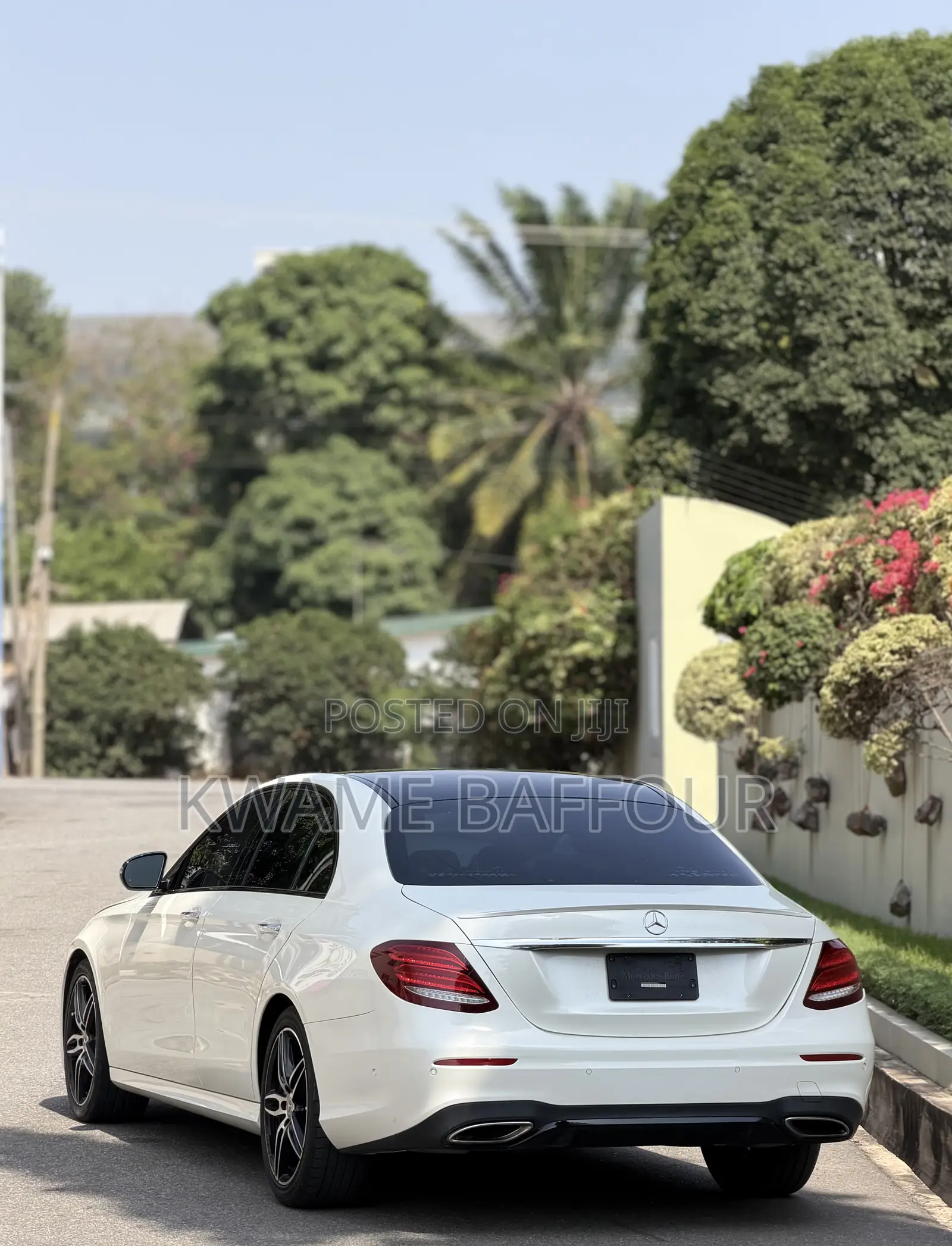 Mercedes-Benz E300 2019 White