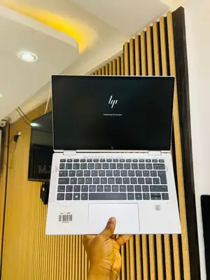 Laptop HP EliteBook x360 1040 G7 16GB Intel Core i5 SSD 512GB