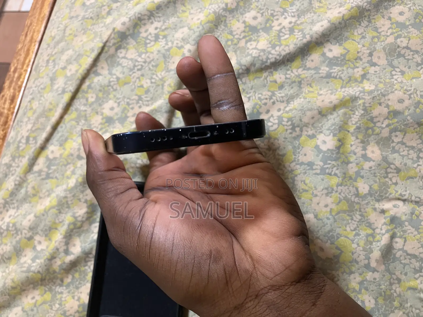 Apple iPhone 12 mini 64 GB Black