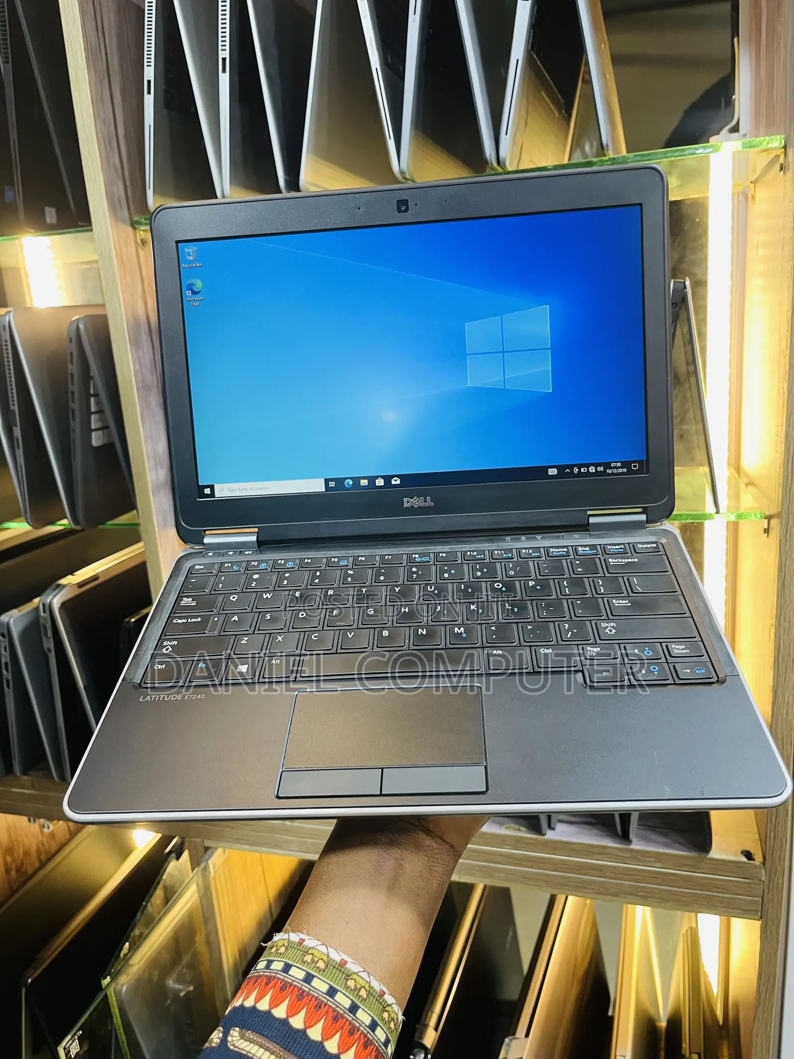 Laptop Dell Latitude E7240 8GB Intel Core i7 SSD 256GB
