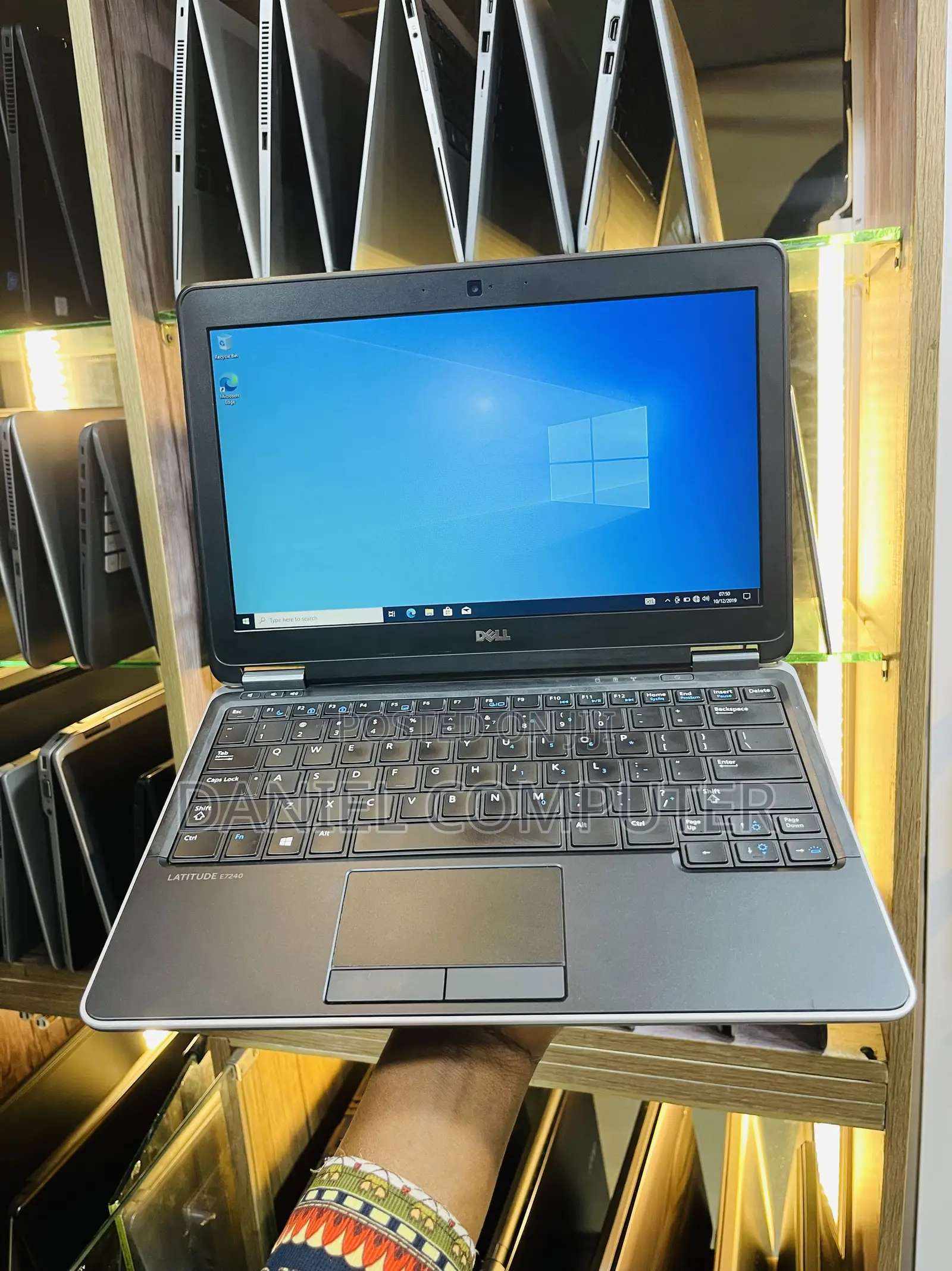 Laptop Dell Latitude E7240 8GB Intel Core i7 SSD 256GB