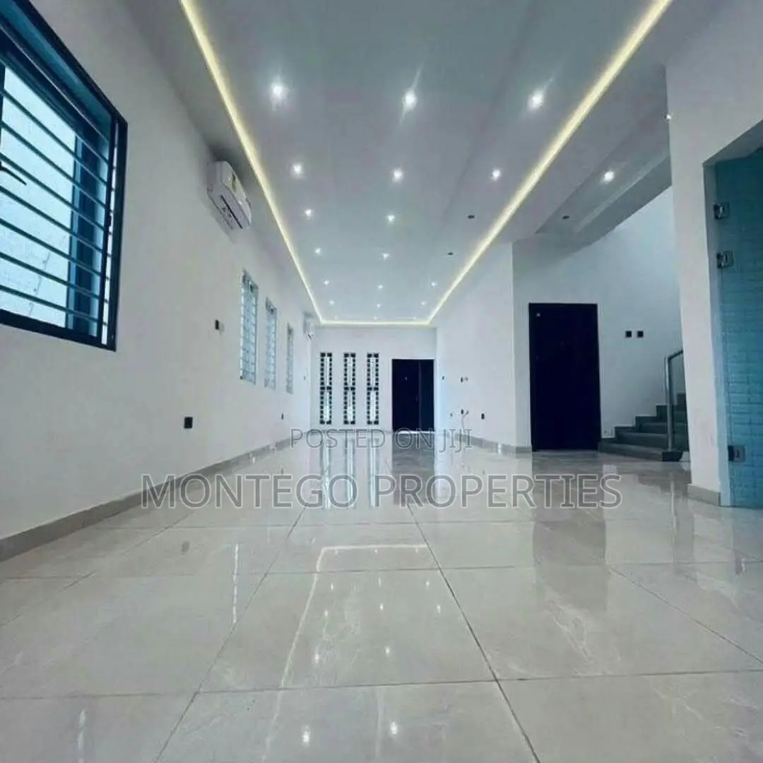 4bdrm House in East Legon for sale