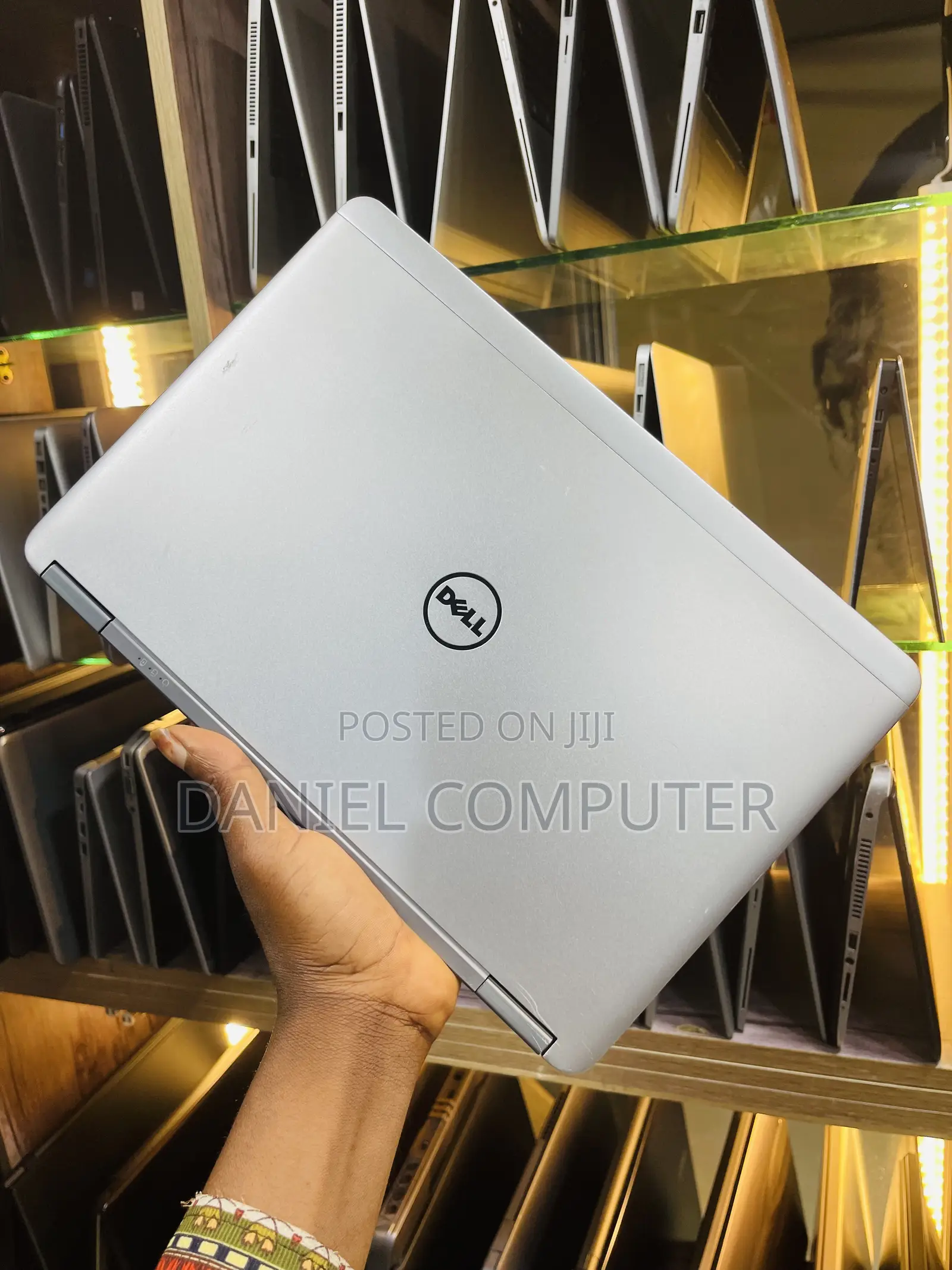 Laptop Dell Latitude E7240 8GB Intel Core i7 SSD 256GB