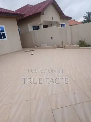 Furnished 3bdrm Apartment in Dvla Kuntuse, Amasaman for rent