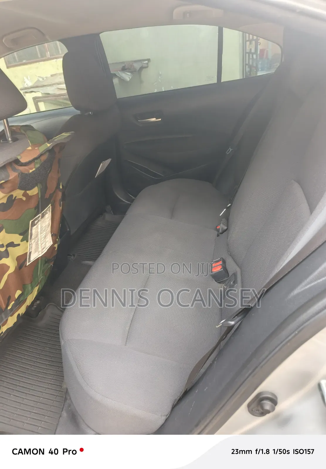 Toyota Corolla LE 2021 Silver