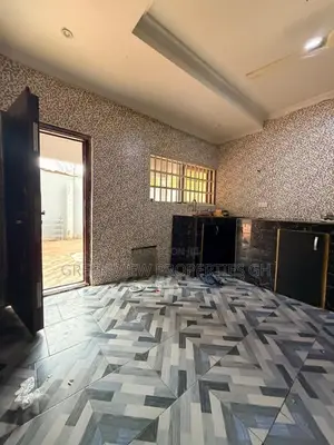 4bdrm House in West Hills Mall Area for rent