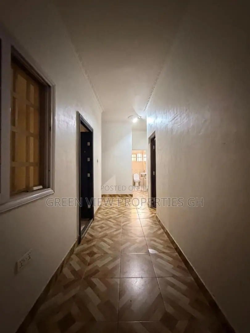 4bdrm House in West Hills Mall Area for rent