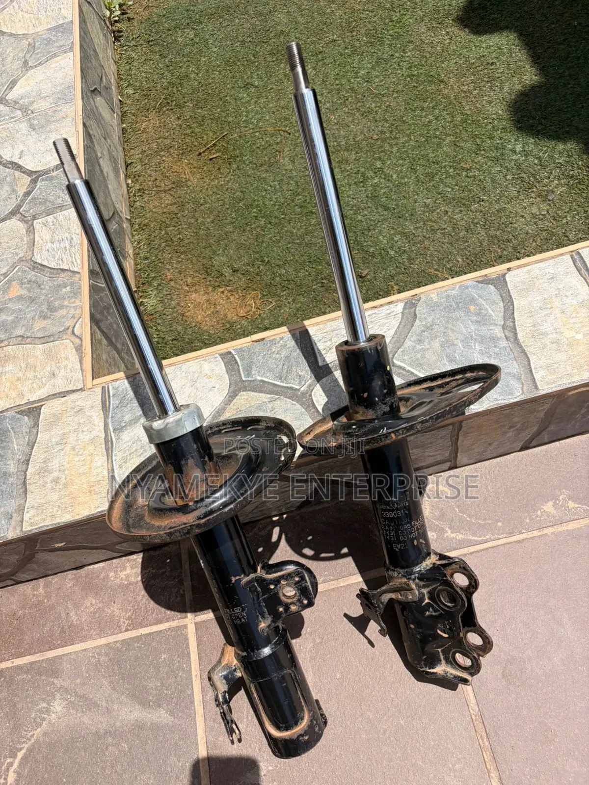 Toyota Rav 4 2015, 2016 Shock Absorber