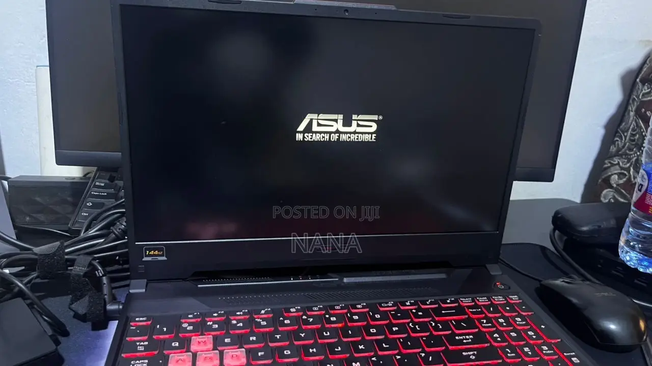 Laptop Asus TUF Gaming FX504 16GB Intel Core i5 HDD+SSD 512GB