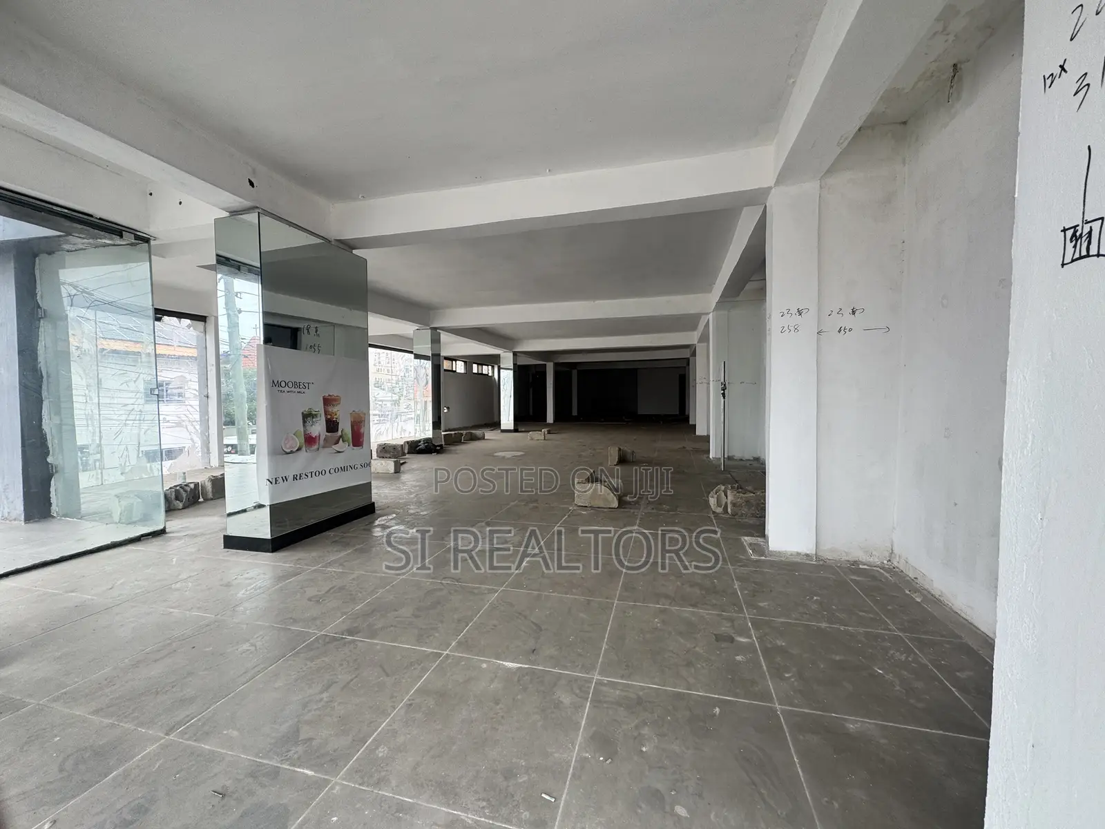 Prime Commercial Space in Osu for Everything