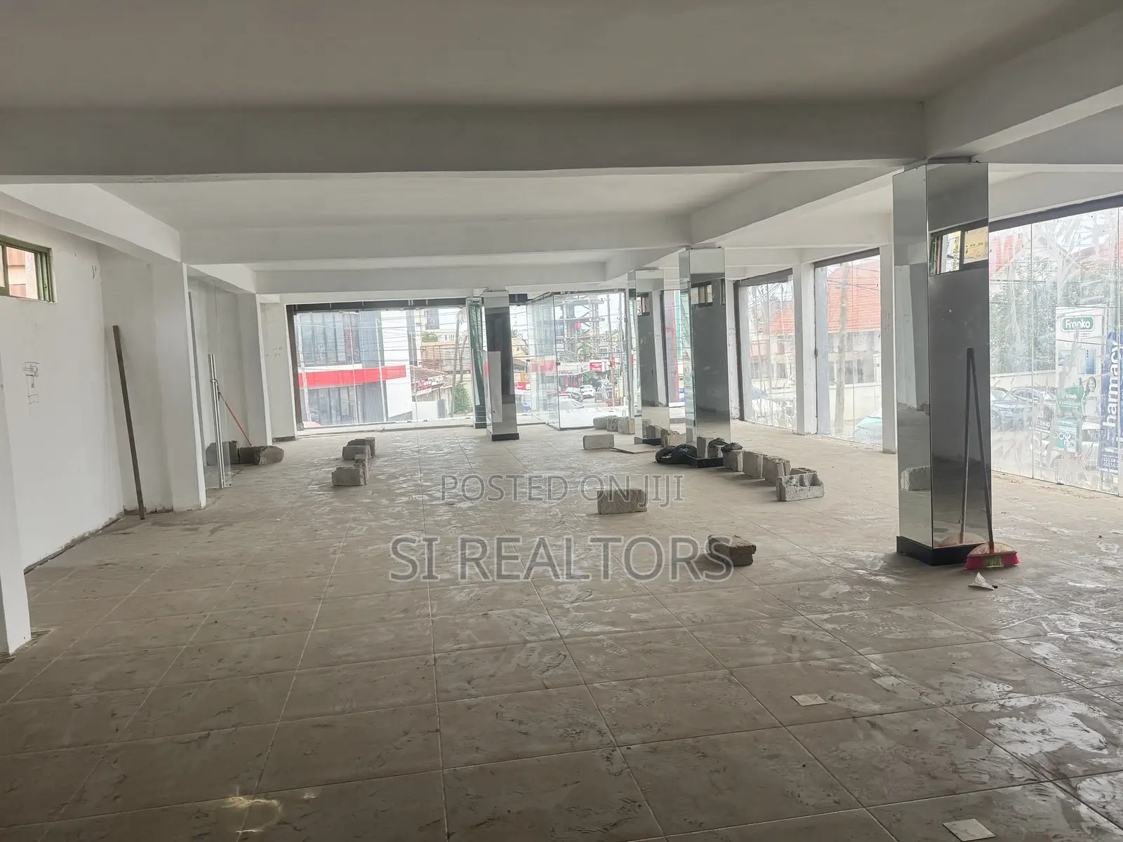 Prime Commercial Space in Osu for Everything