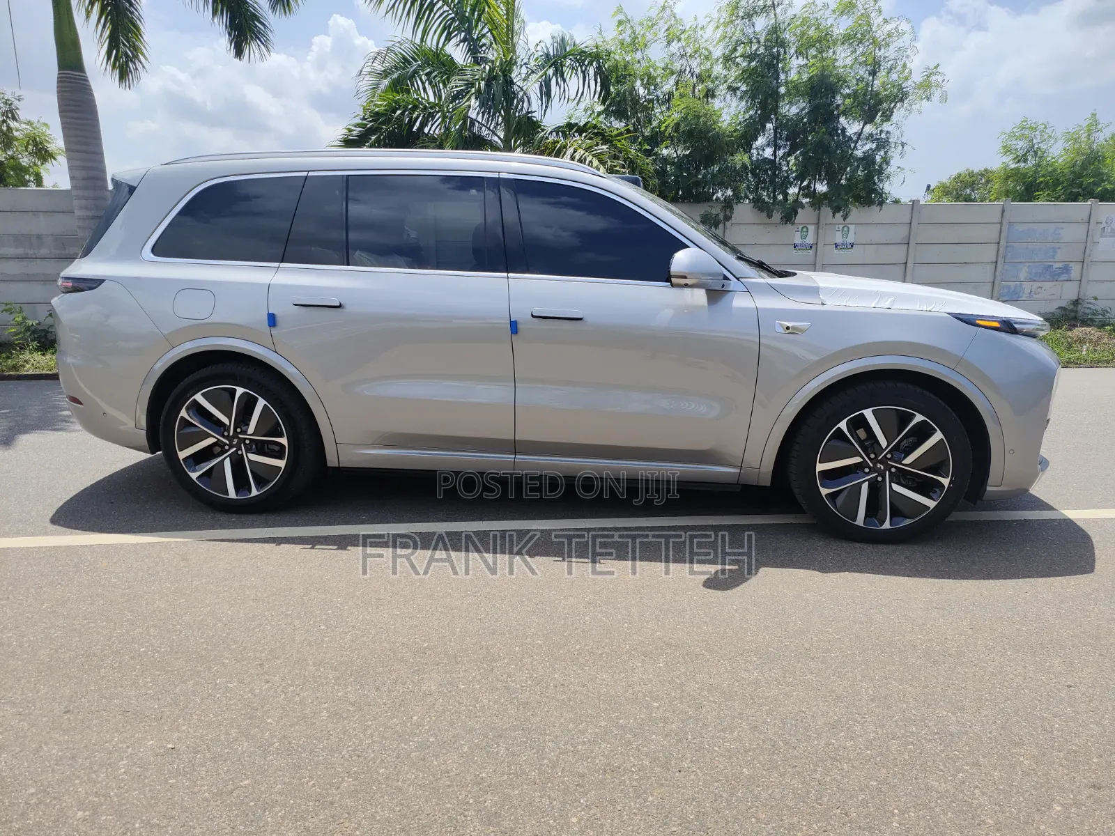Li Auto L9 1.5 Hybrid AWD 2022 Silver