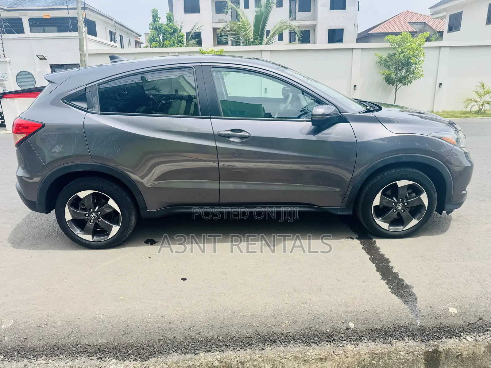 Honda HR-V EX-L w/Navigation AWD 2018 Gray