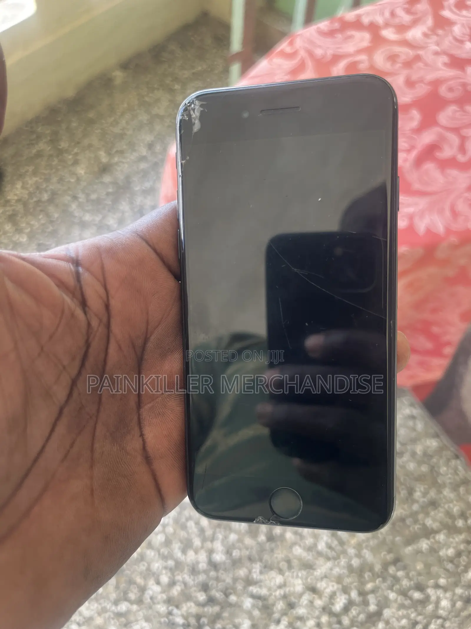 Apple iPhone SE 64 GB Black