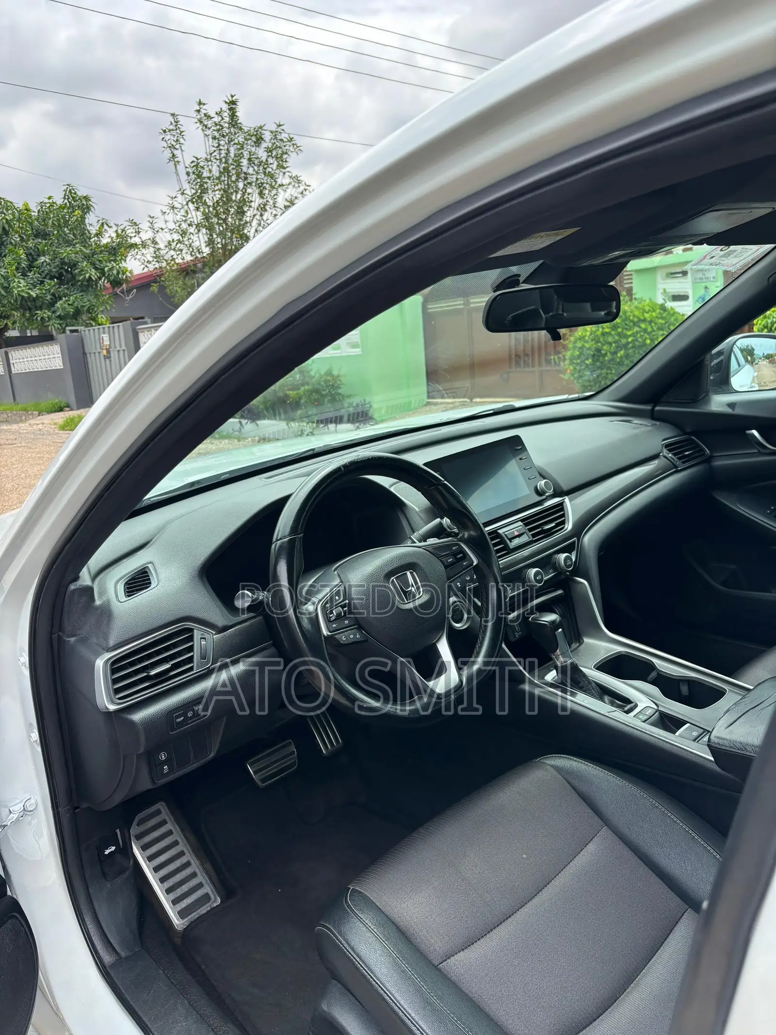 Honda Accord 2018 White