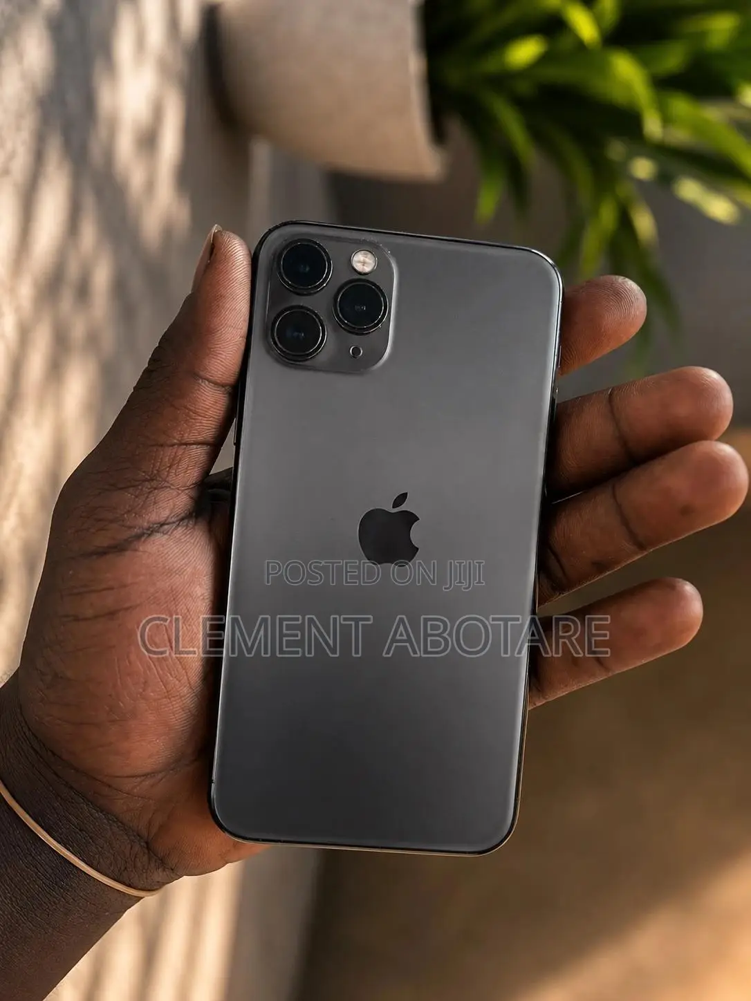 Apple iPhone 11 Pro 64 GB Gray