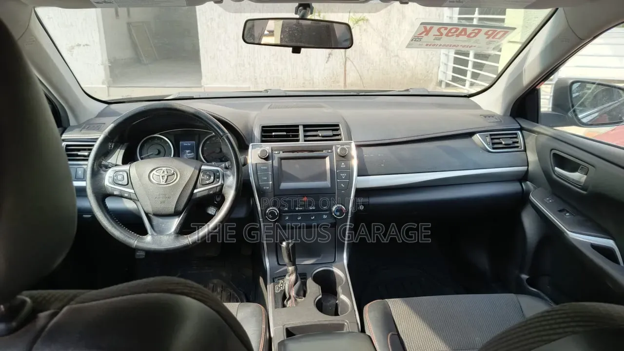 Toyota Camry 2017 Black