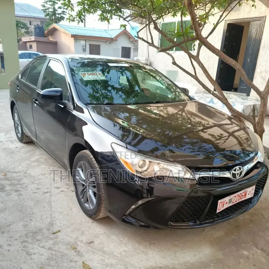Toyota Camry 2017 Black