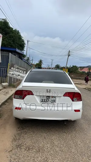 Honda Civic 2011 White