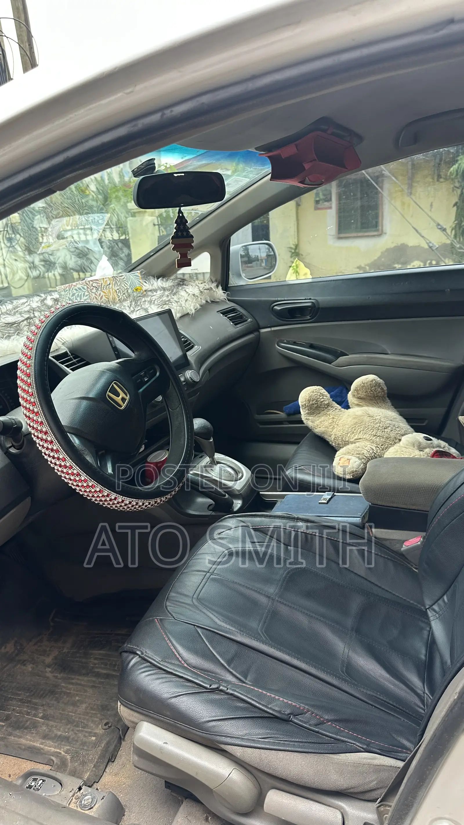 Honda Civic 2011 White