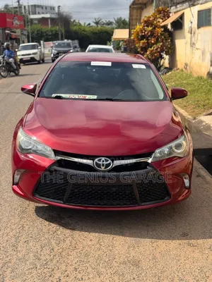 Toyota Camry SE 4dr Sedan (2.5L 4cyl 6A) 2015 Burgundy