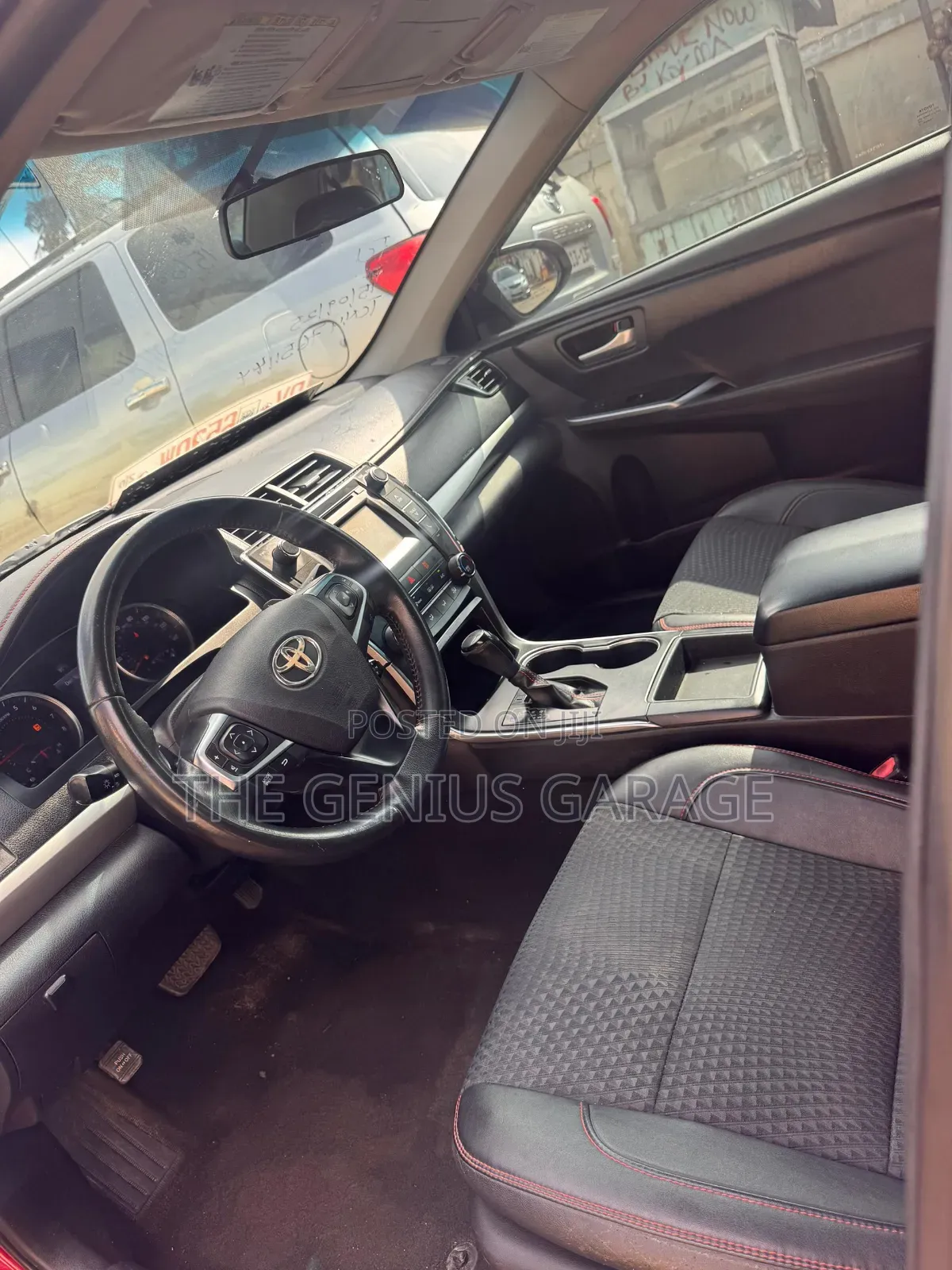 Toyota Camry SE 4dr Sedan (2.5L 4cyl 6A) 2015 Burgundy