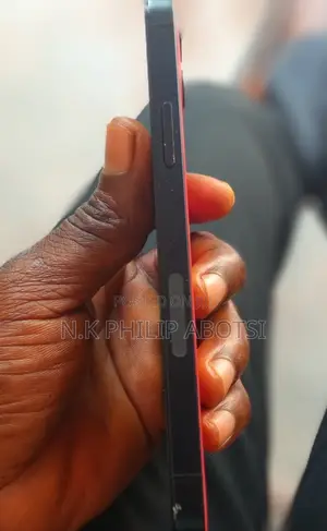 Apple iPhone 12 128 GB Red