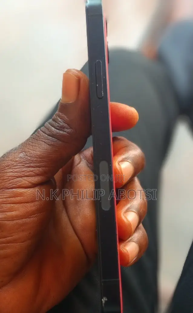 Apple iPhone 12 128 GB Red