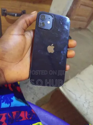 Apple iPhone 12 64 GB Black