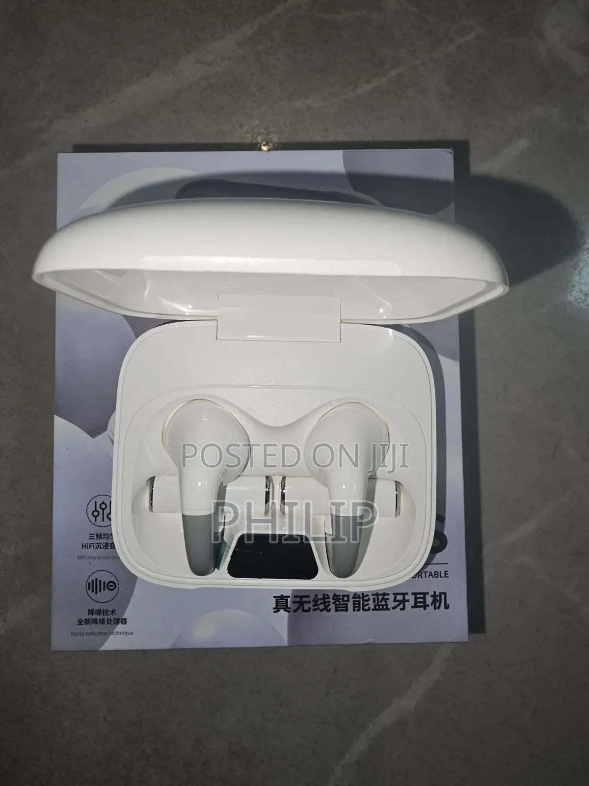Airpods Brand New in Box Very Loud and Noise Cancelation
