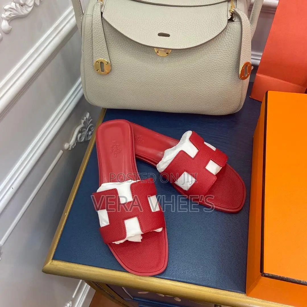 Hermes Slippers