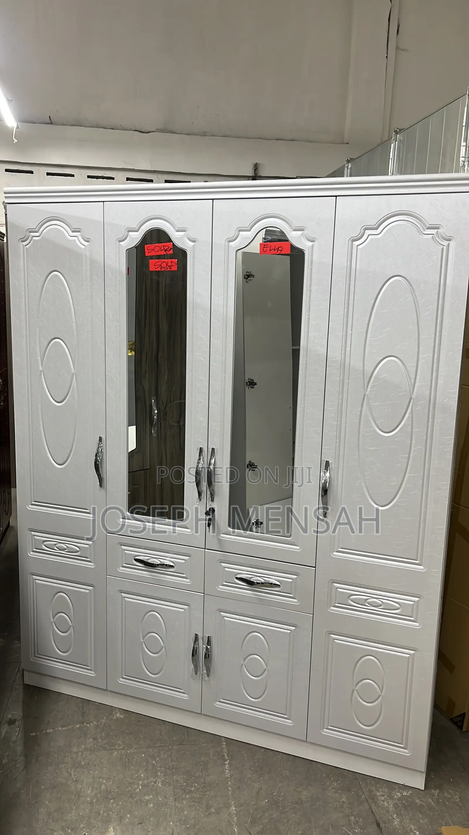 Quality Wardrobes and Other Furnitures, Payment Before Delivery.