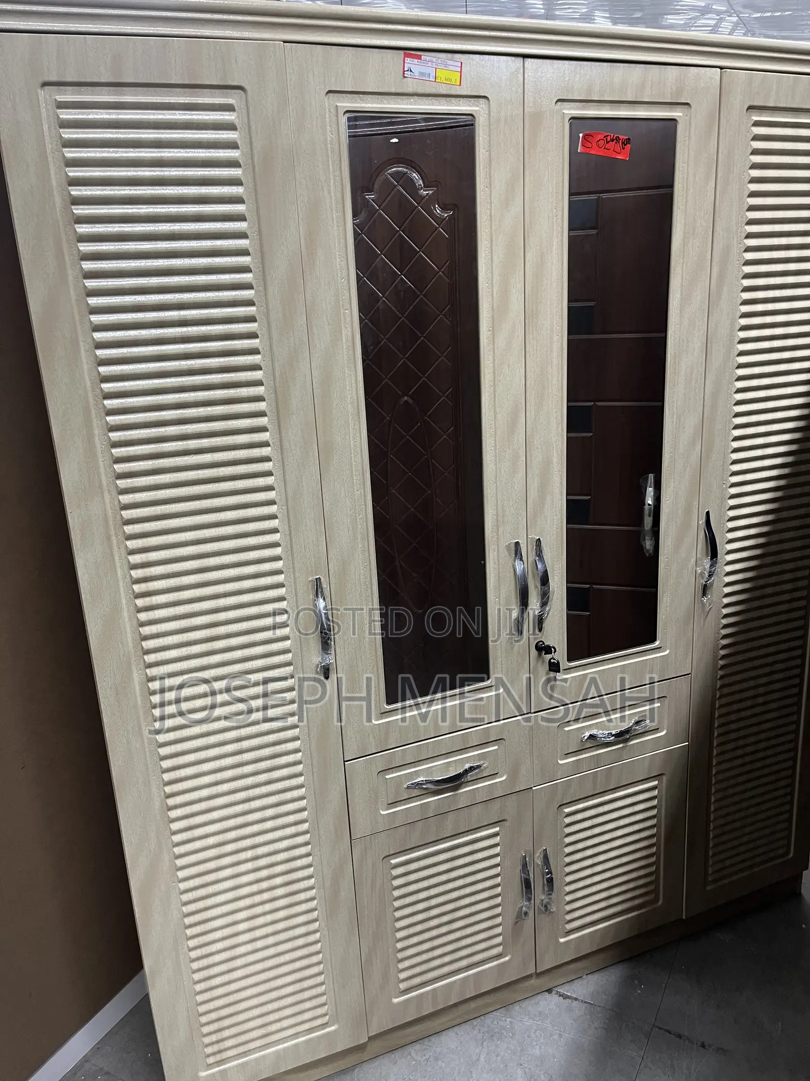 Quality Wardrobes and Other Furnitures, Payment Before Delivery.