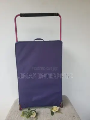 It Luggage Vitalize 2-Wheel Softshell Suitcase. Purple Gradient Design