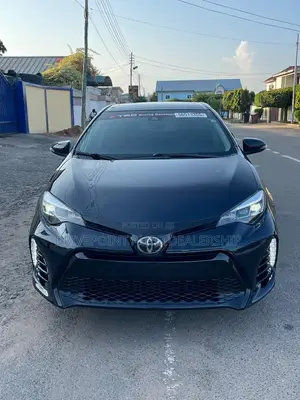 Toyota Corolla XSE 4dr Sedan (1.8L 4cyl CVT) 2017 Black