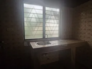 1bdrm Apartment in Ipt Container, Kumasi Metropolitan for rent