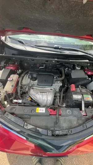 Toyota RAV4 LE AWD (2.5L 4cyl 6A) 2017 Red