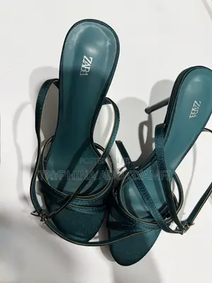 Beautiful Heels Size 39